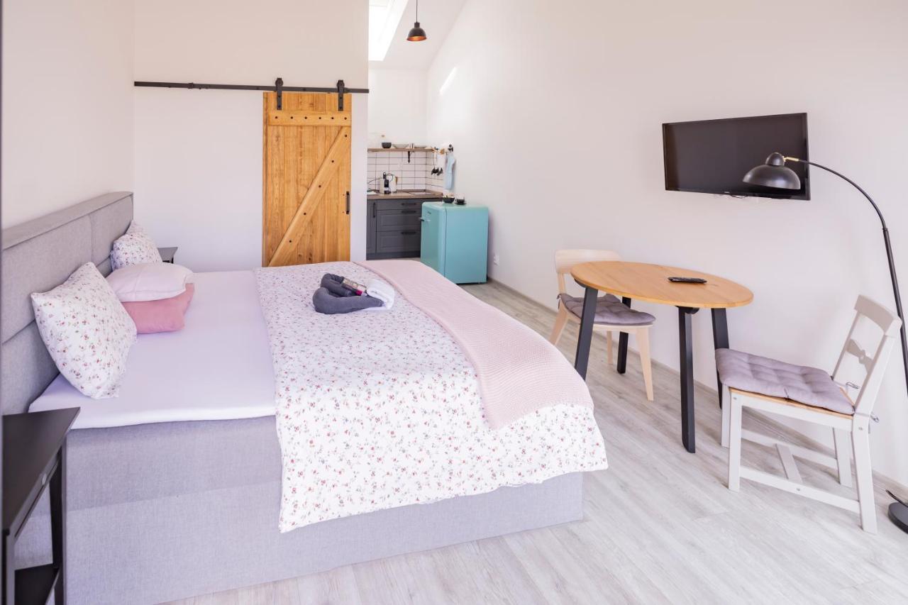 Babyky Apartmany Jindřichŭv Hradec Exterior foto